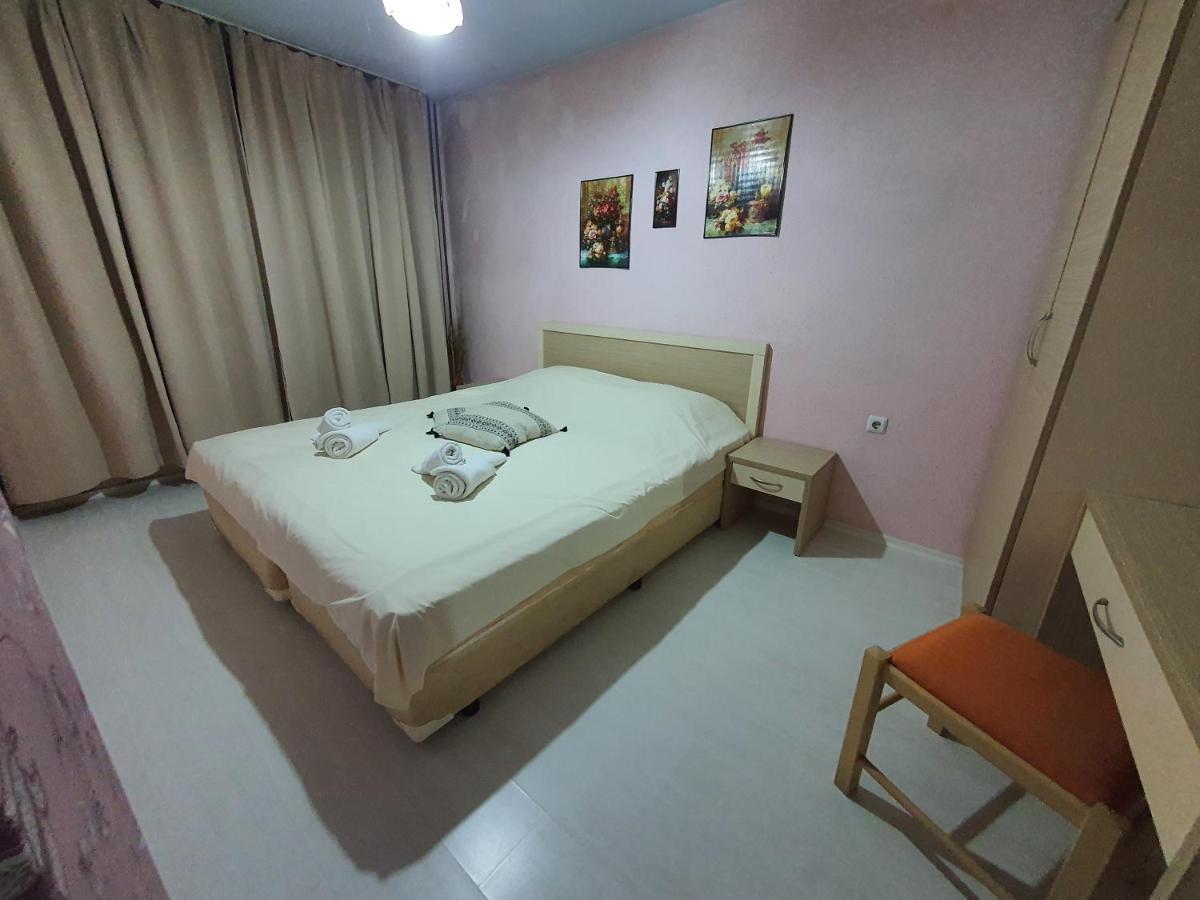 Apartments Eli เนเซบาร์ ภายนอก รูปภาพ