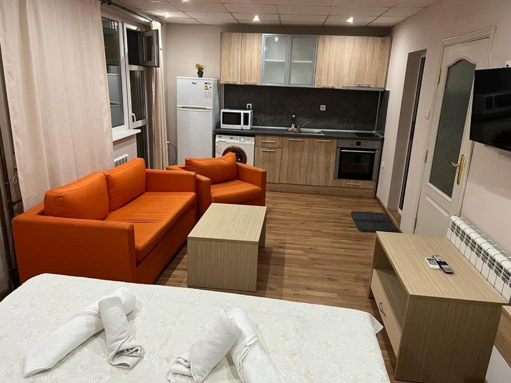Apartments Eli เนเซบาร์ ภายนอก รูปภาพ