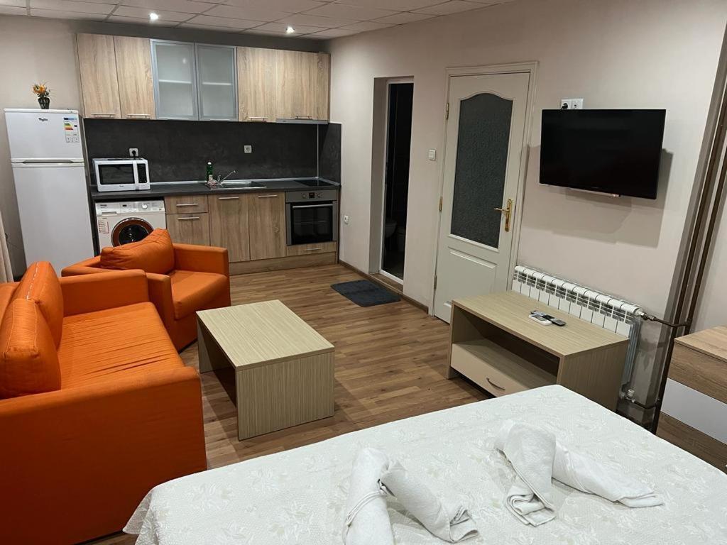 Apartments Eli เนเซบาร์ ภายนอก รูปภาพ