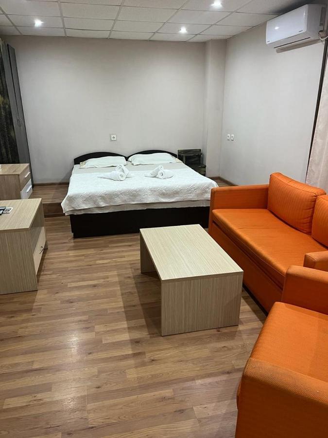 Apartments Eli เนเซบาร์ ภายนอก รูปภาพ